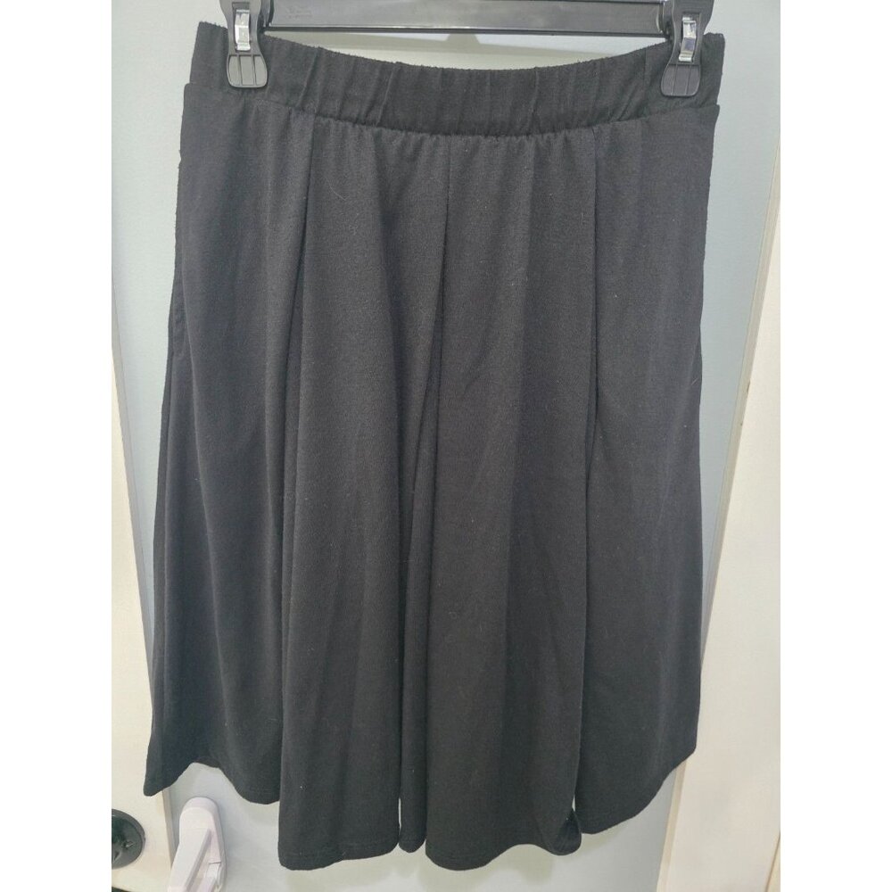 LULAROE Madison Black Solid Pleated Midi Skirt Size Large A-Line Soft Stretch - Picture 3 of 7
